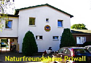 Das Naturfreundehaus der Naturfreunde auf dem Priwall an der Ptenitzer Wiek bei Travemnde